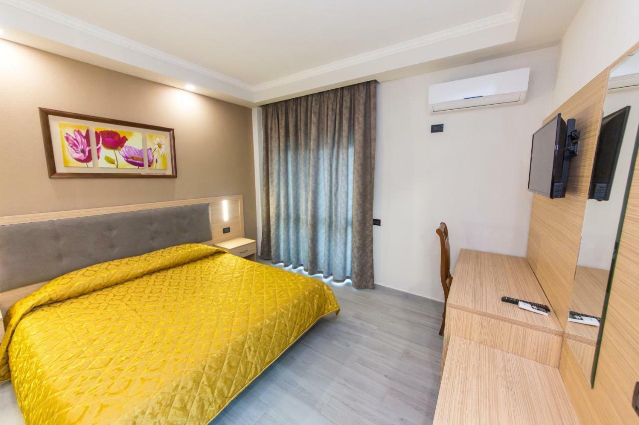 Western Star Hotel Durres Exterior photo
